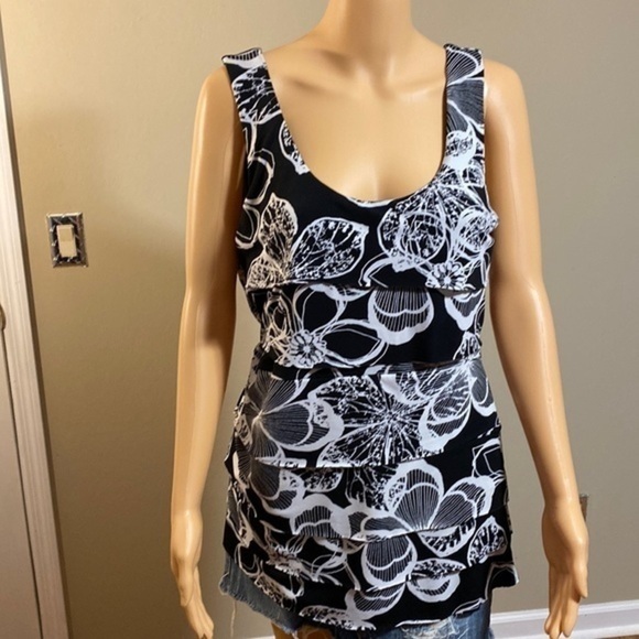 Eci‎ New York size large women’s unique shirt - Picture 1 of 7